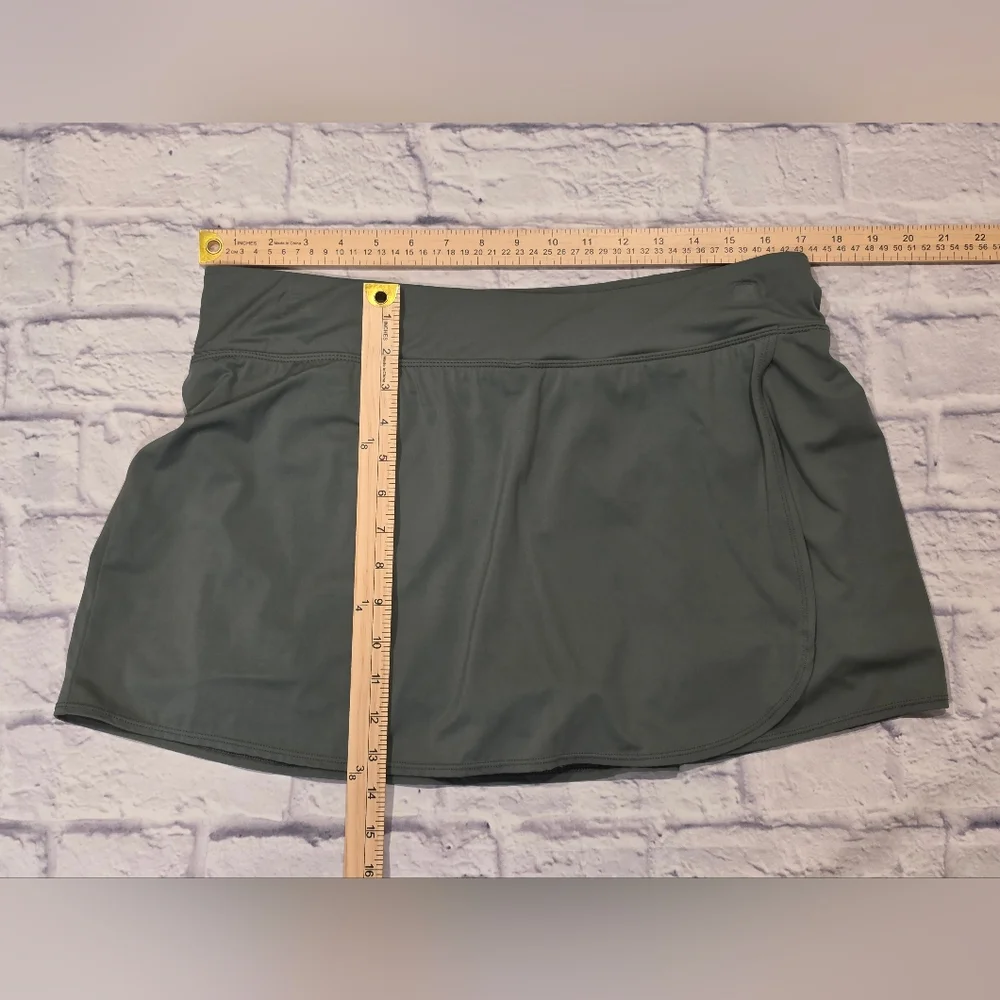 Green Mini Skater Swim Skirt for Casual Occasions